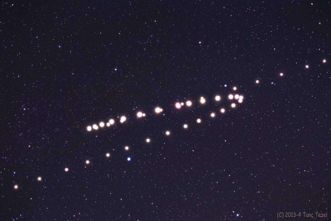 See Explanation.
Moving the cursor over the image will bring up an annotated version.
Clicking on the image will bring up the highest resolution version
available.