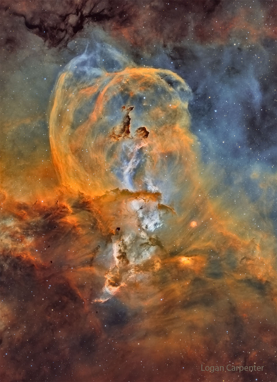 The featured image shows the star forming nebula NGC 3576 in
multiple false colours. A central dust structure may appear similar to
the Statue of Liberty.
Please see the explanation for more detailed information.